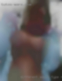 Different adult type nude women.
